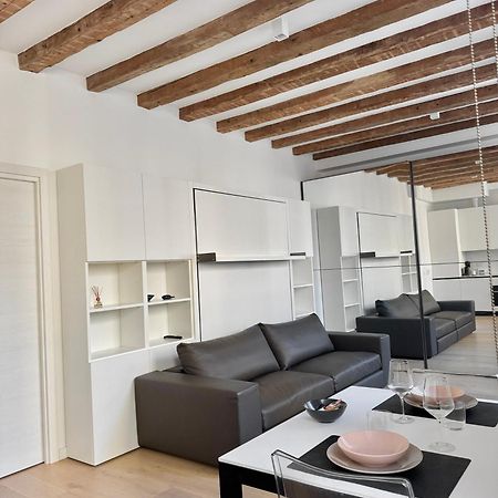 Gold'S House Apartment Trieste Ngoại thất bức ảnh