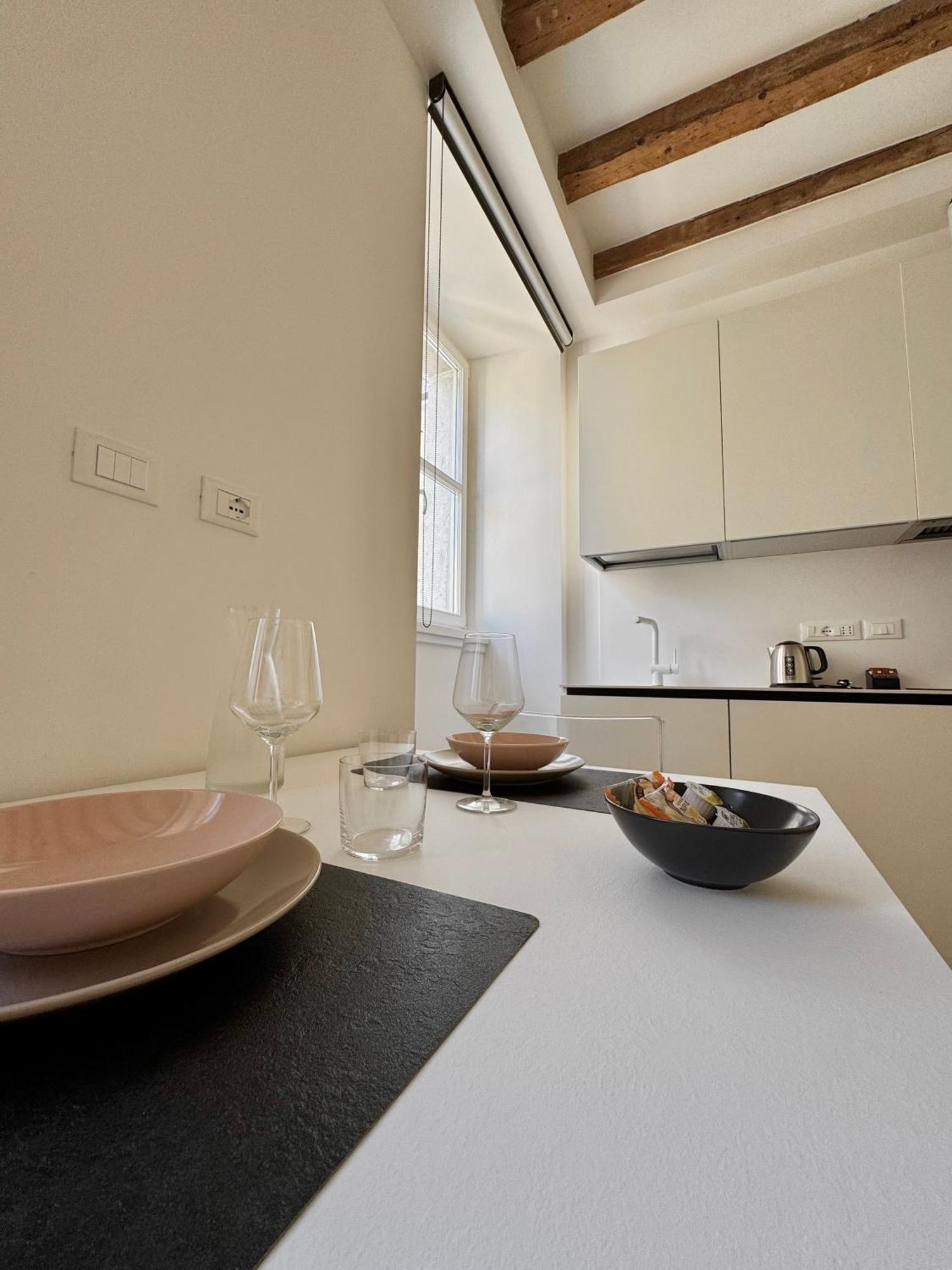 Gold'S House Apartment Trieste Ngoại thất bức ảnh
